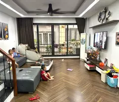 BÁN NHÀ ĐẠI ĐỒNG HOÀNG MAI NHÀ - PHÂN LÔ - NGÕ THÔNG - Ô TÔ TRÁNH - VỈA HÈ  RỘNG