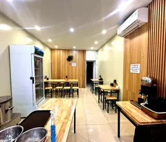 Bán Nhà Mặt Phố Chùa Láng, Đống Đa, DT 86m2, ô tô tải tránh, Vỉa Hè Kinh Doanh, Hơn 20 Tỷ