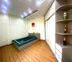 Bán nhà ngõ đình đông, quận hai Bà Trưng, 5 tầng 30m2 5.6 tỷ