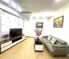 Bán nhà ngõ đình đông, quận hai Bà Trưng, 5 tầng 30m2 5.6 tỷ
