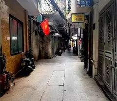 Bán nhà ngõ đình đông, quận hai Bà Trưng, 5 tầng 30m2 5.6 tỷ
