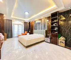 Siêu phẩm xây mới độc lập 5 tầng có thang máy tại khu phân lô phố Tây Văn Cao, ô tô đỗ cửa