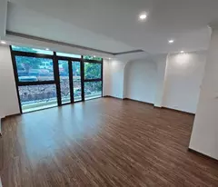 Cần bán nhà 50m2, 7 tầng, MT 6m, lô góc, 22 tỷ, mặt đường Âu Cơ - Tây Hồ
