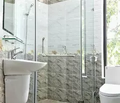 Bán nhà 3 tầng Mặt tiền đường 2-9. Q.Hãi Châu Trung tâm TP Đà Nẵng