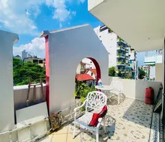 Nhà BA ĐÌNH 2 thoáng, Ô TÔ tránh, mặt tiền 8M.