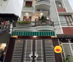 Kiệt Oto Nguyễn Văn Linh, gần Cầu Rồng, nở hậu, nội thất VIP, 4 T x 4PN, chỉ 5ty7
