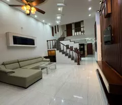 Kiệt Oto Nguyễn Văn Linh, gần Cầu Rồng, nở hậu, nội thất VIP, 4 T x 4PN, chỉ 5ty7