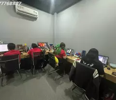 Bán tòa nhà MT Bạch Đằng, Tân Bình, hầm 8 tầng cách sân bay 400m
