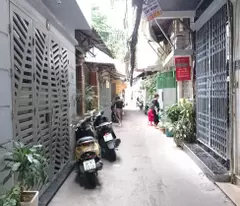 Nhà mới ngõ Trại Cá quận hai Bà Trưng 25m2 4 tầng giá 5.2 tỷ