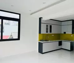 Bán Nhà Phân Lô Phố Lê Trọng Tấn - Gara Ô Tô, Thang Máy, DT 57m², MT 4.9m - 19 Tỷ Hơn.