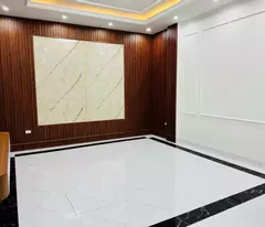 Bán Nhà Phân Lô Phố Lê Trọng Tấn - Gara Ô Tô, Thang Máy, DT 57m², MT 4.9m - 19 Tỷ Hơn.