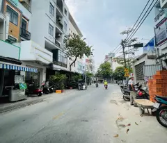 🏚🚗🚒 MẶT TIỀN ĐỘC LẬP - TP - 74M - 2 TẦNG - CHỈ 10 TỶ - VỊ TRÍ KINH DOANH SIÊU ĐỈNH - CHỐT GẤP.