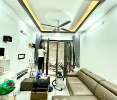 Bán nhà phố Hoàng Mai, Hoàng Văn Thụ 30m, 5 tầng. Giá: 5.7 tỷ