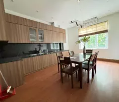 PHÂN LÔ VỈA HÈ OTO TRÁNH - 5 TẦNG FULL NỘI THẤT Ở NGAY - TIỆN ÍCH KHÔNG THIẾU GÌ 💥💥💥
Nhà nằm