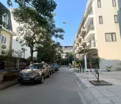BÁN NHÀ KHU PHÂN LÔ NHÀ VƯỜN- VĨNH HƯNG- HOÀNG MAI, 72 M2, MT 5M, GIÁ 17 TỶ.