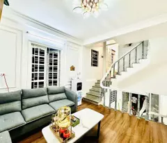 8,95 tỷ ngõ 41 Đinh Công Thượng nhà 6 tầng lô góc, full nội thất, thoáng 2 mặt, ô tô trước nhà