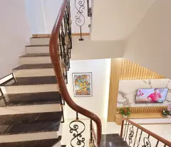 Bán Nhà Phố Quan Nhân, Thanh Xuân, 40m2, 5 Tầng Full Nội Thất 5 Sao, Gần Ô Tô, Nhỉnh 7 Tỷ