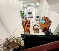 Bán Ngôi Nhà Tâm Huyết & Kiên Cố Khu Bàn Cờ - TP Nha Trang
Giá: 7 Tỷ 750 Triệu (Có Thương Lượng,