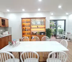 Bán Nhà Đẹp Mới Xây 3 Tầng Mặt Tiền - Giá 18 Tỷ NHA TRANG