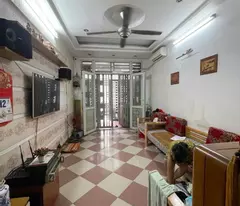 NHÀ DÂN XÂY - MẶT NGÕ- Ô TÔ CHẠY QUA- CÁCH HỒNG TIẾN 100M - DT 47m x4 TẦNG 8.x TỶ