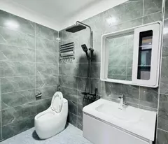 TRUNG TÂM YÊN HOÀ - NHÀ ĐẸP Ở NGAY - TẶNG FULL NỘI THẤT - SỔ HOA HẬU - 3 BƯỚC RA PHỐ - 45 m2 Chỉ