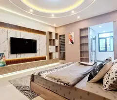 BÁN NHÀ 5T HOÀNG QUỐC VIỆT, DT 60M2, Ô TÔ TRÁNH, TM Ở NGAY, CHỈ 16  TỶ