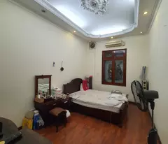 SIÊU PHẨM PHÂN LÔ MẶT NGÕ KHUẤT DUY TIẾN