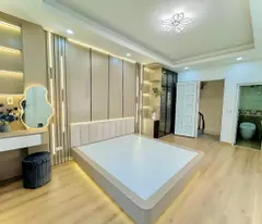 Bán nhà Ngõ Gốc Đề, Hoàng Mai 30m, 5 tầng. Giá: 5.86 tỷ
