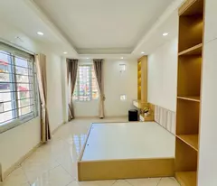 Bán nhà Ngõ Gốc Đề, Hoàng Mai 30m, 5 tầng. Giá: 5.86 tỷ