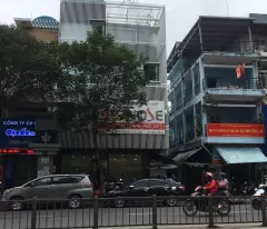 *Hottt- Mặt Tiền Kinh Doanh Nguyễn Biểu- Phố Nguyễn Trãi 5Tầng(3.3X12) Chỉ 12,3Tỷ