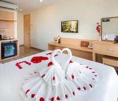 Bán khách sạn mới 4* đã hoàn công 64 phòng căn hộ tại Vĩnh Hải, Nha Trang