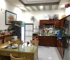 🌈 Bán Nhà 2 Tầng Mặt Tiền Đường Nguyễn Hữu Huân - TP Nha Trang
Giá: 7 Tỷ (Có Thương Lượng)