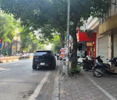 Bán nhà mặt phố Lạc Long Quân, Nghĩa Đô, Cầu Giấy, 39m², 9.4 tỷ, sổ đỏ