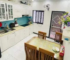 Bán nhà Hà Trì 4- Ngõ đẹp thoáng sáng  
giá chỉ 5.6 tỷ 5 tầng 34m2 mặt tiền 3.2m.