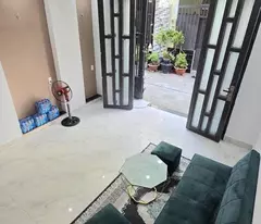 KHU TÊN LỬA, CHIẾN LƯỢC, 40M2, 3 TẦNG 3PN, HẺM XE HƠI THÔNG, GIÁ 4.3 TỶ