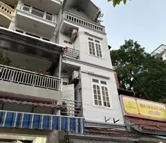 Nhà 40m2-4tầng Lạc Long Quân Cầu giấy HN