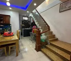 Nhà Quốc Lộ 13 ở luôn, 3PN, KCBT, 88m2, HXH, cạnh KĐT Vạn Phúc