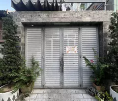Nhà Quốc Lộ 13 ở luôn, 3PN, KCBT, 88m2, HXH, cạnh KĐT Vạn Phúc