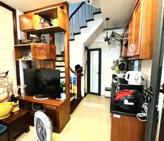 Bán nhà Hoàng Hoa Thám - Dân xây 5 tầng - Mặt tiền rộng - Nhỉnh 5 tỷ