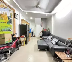 Bán nhà Tam Trinh giá 5.25 tỷ, diện tích 30m2, 5 tầng, mặt tiền 3.5m