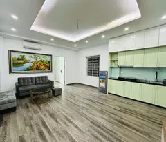 Phòng 1 ngủ 1 khách view hồ , trung tâm Đống Đa