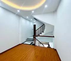 Bán nhà riêng Kim Chung, Hoài Đức 38m2. Xây 4 tầng lệch. Cạnh chợ Yên Vĩnh. Ôtô cách 12m