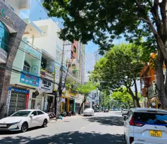Bán nhà 2 mặt tiền đường Hồng Bàng - Trần Nguyên Hãn, chỉ 18 tỷ NHA TRANG