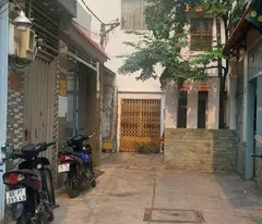 Bán gấp nhà Tô Hiến Thành Quận 10, Dt 148m2, ô tô đổ cửa chỉ 100tr/m2