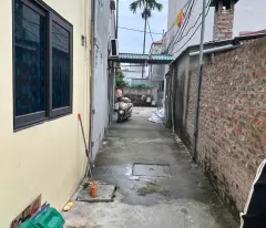 Nhà mới xây ở 3 tầng, gần vành đai 4 về Mỹ đình hơn 10km, chủ bán rẻ