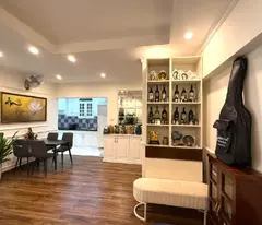 CẦU GIẤY - VỊ TRÍ ĐỈNH, Ở NGAY, TIỆN VỊ ÍCH NGẬP TRÀN KHU VỰC VÀNG, NỘI THẤT SANG ĐẸP
Diện tích :