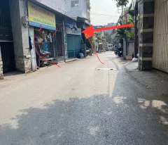 Nhà 3 mặt tiền đường 4 tăng nhơn phú B, Diện tích 160m giá tốt