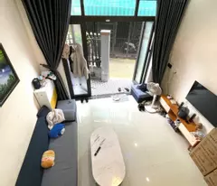 NHÀ 2 TẦNG HUỲNH NGỌC HUỆ  CHỈ 2TY66