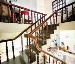 VỊ TRÍ VIP HOÀNG DIỆU - CÁCH 10M RA Ô TÔ - NHÀ 2 TẦNG KIÊN CỐ - 3PN - ĐI BỘ RA CHỢ - CHÍNH CHỦ LÂU