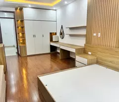 CỰC HIẾM -BÁN NHÀ Ở VẠN PHÚC (ĐỐI DIỆN GALAXY): 45m2 Ô TÔ tránh. Giá chỉ 7,9 tỷ